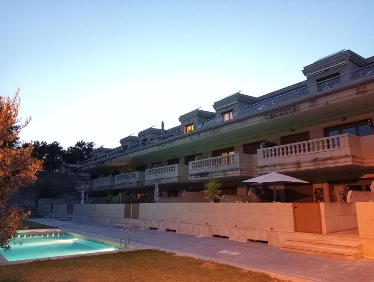 Appartement Atico A 3 Km De Sanxenxo Con Piscina Y Garaje Extérieur photo